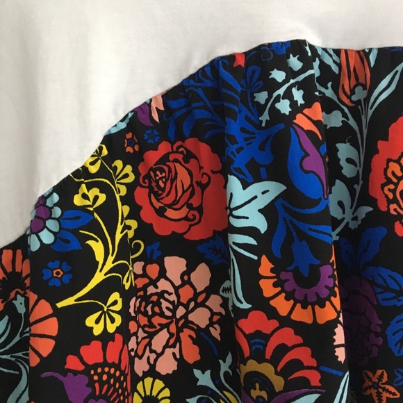 Zara Trafaluc crop top SIZE SMALL - Picture 2 of 6